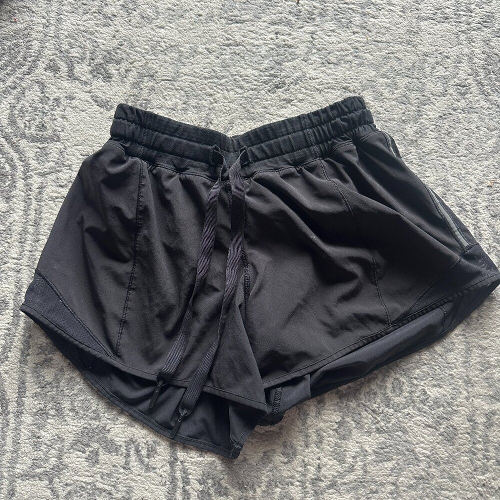 lululemon black shorts